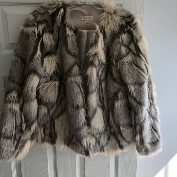 HP 🎉 Faux Fur Pocketed Coat - Picture 7 of 8